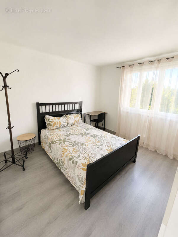 Appartement à MARSEILLE-9E