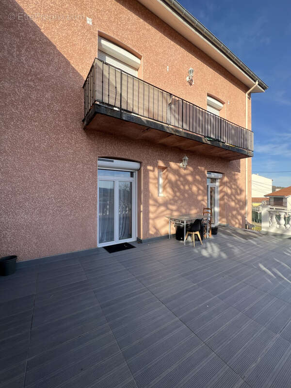 Appartement à FIRMINY