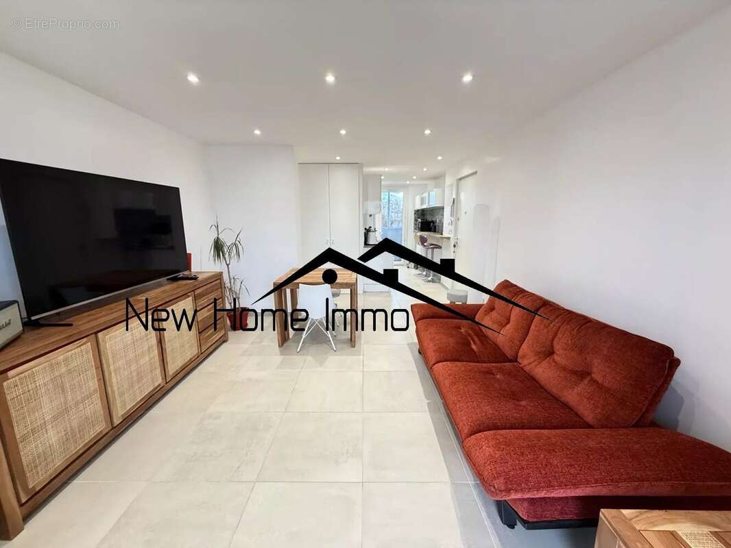 Appartement à MARSEILLE-8E