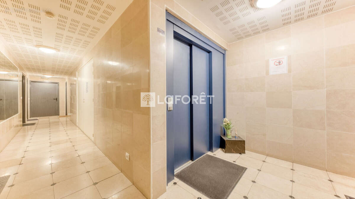 Appartement à PONTAULT-COMBAULT