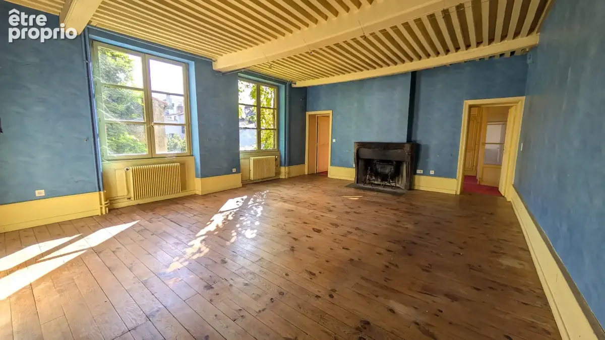Jolie et grande propriété sur RIOM - photo 6