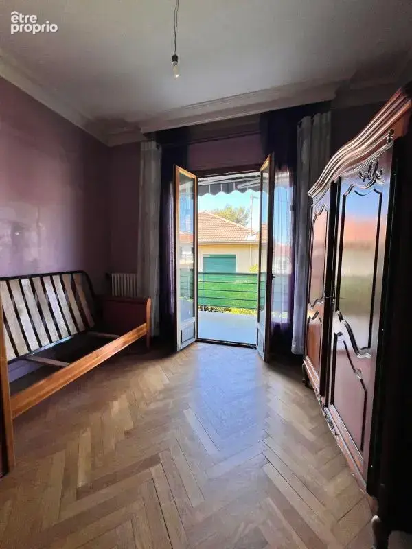 Maison 6 Pièces de près de 145 m2 à vendre dans le secteur du VERNAY - photo 11