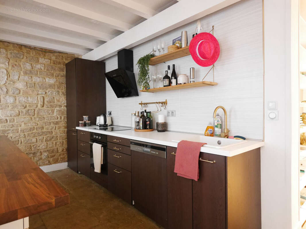 Cuisine équipée - Appartement à NIMES