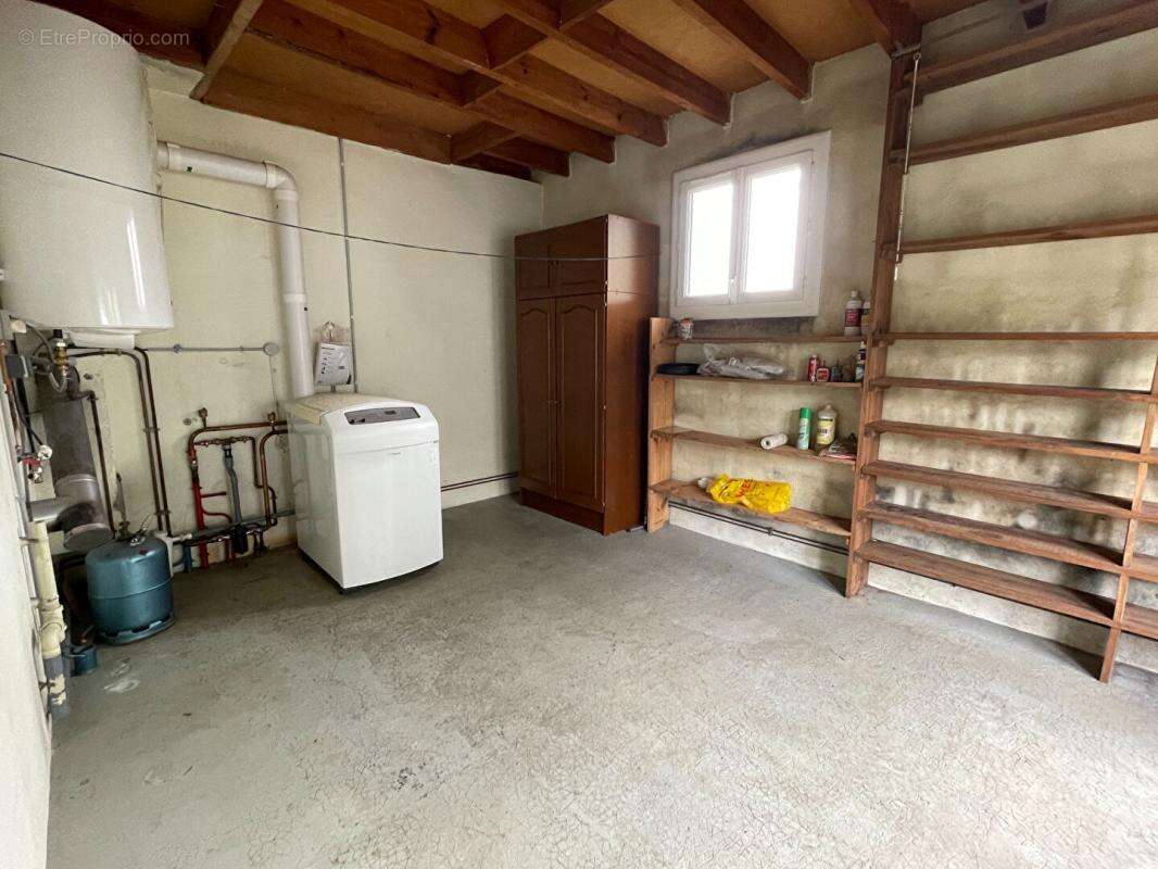 Maison à LA TOUR-BLANCHE