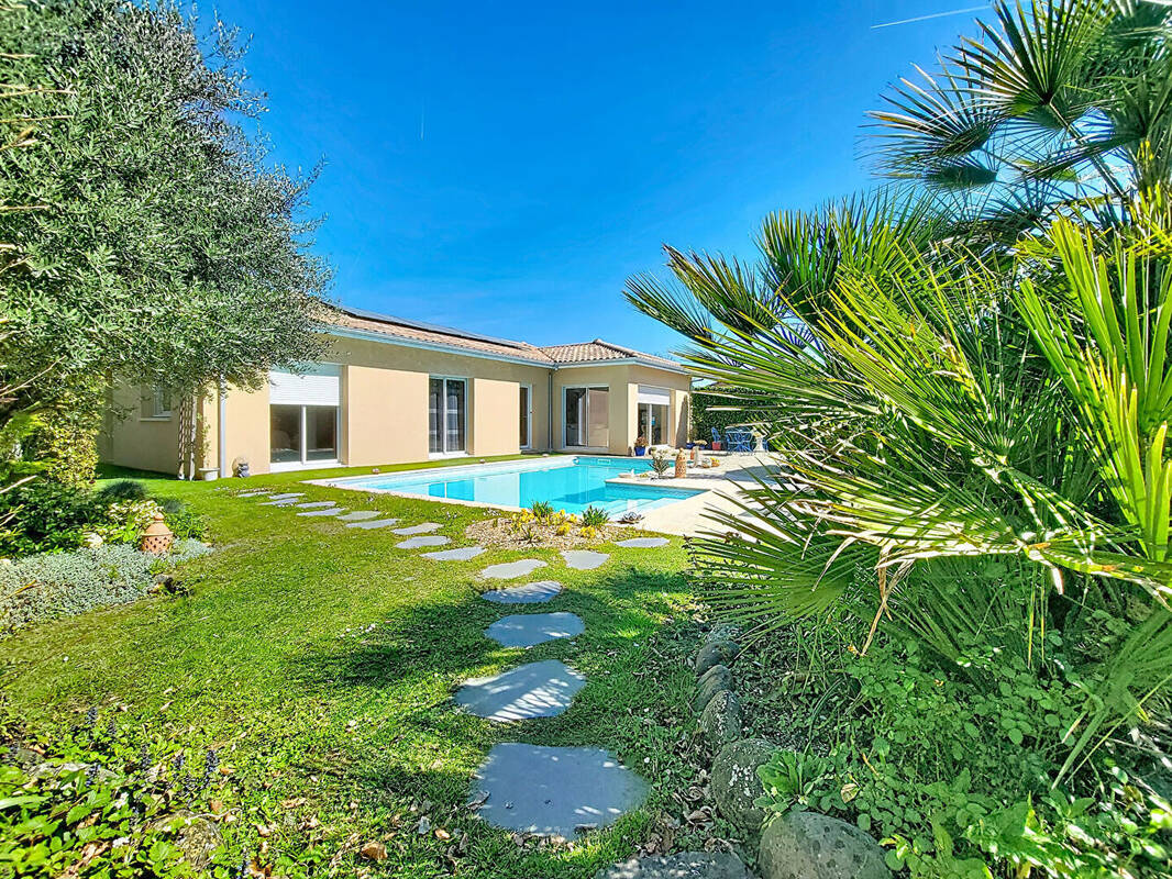 Maison à SAINT-MEDARD-EN-JALLES