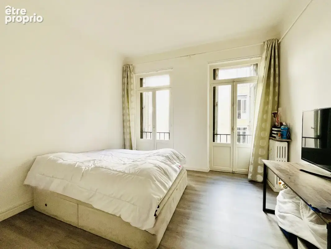 Appartement T3 traversant avec ascenseur   Baille Marseille - photo 6