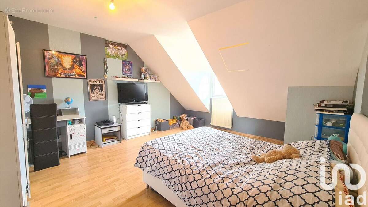 Photo 8 - Maison à COURCELLES-CHAUSSY