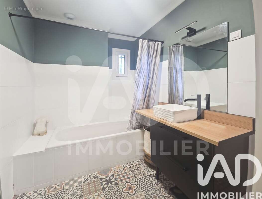 Photo 9 - Maison à NIMES