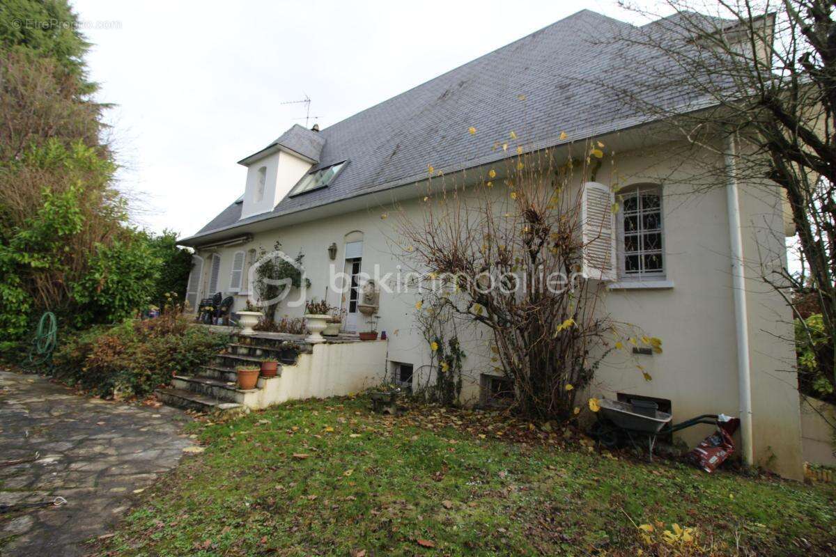 Maison individuelle de 7 pièces avec piscine - photo 12
