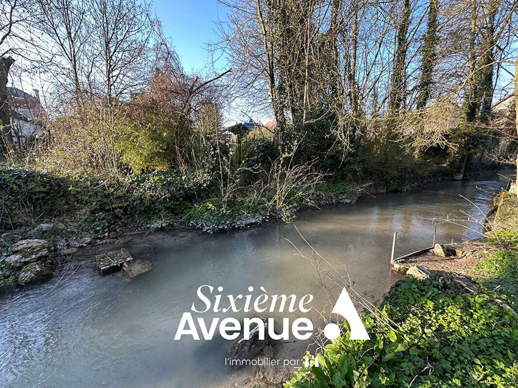 Maison à FERE-CHAMPENOISE