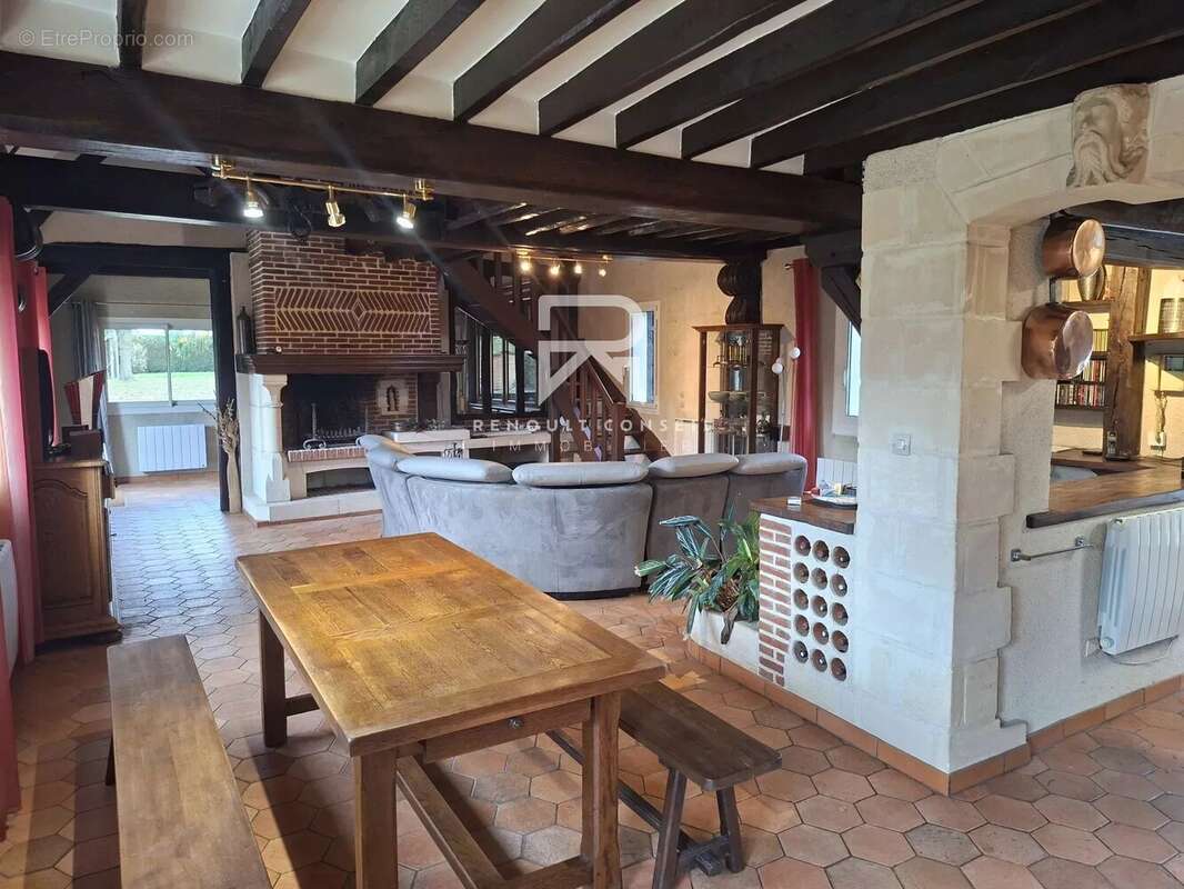 Maison à BEAUMONT-LE-ROGER