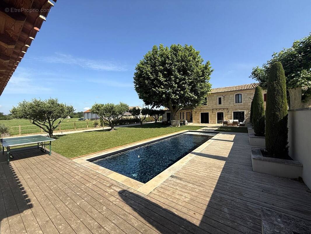 Appartement à ARLES