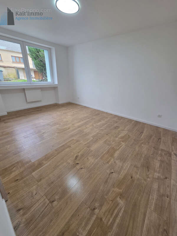 Appartement à MANOM