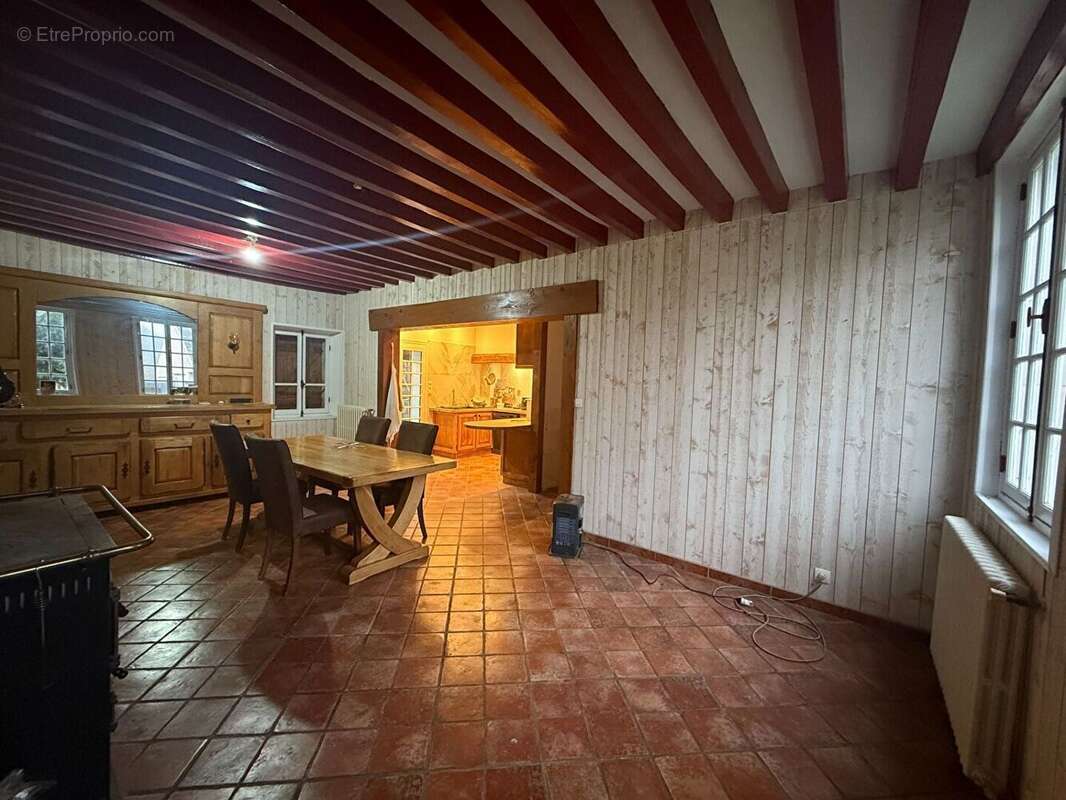 Maison Ully Saint Georges 10 pièce(s) 245 m2 - photo 3