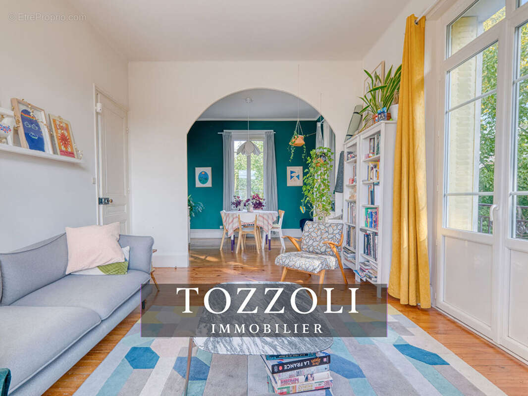 Maison à SAINT-QUENTIN-FALLAVIER