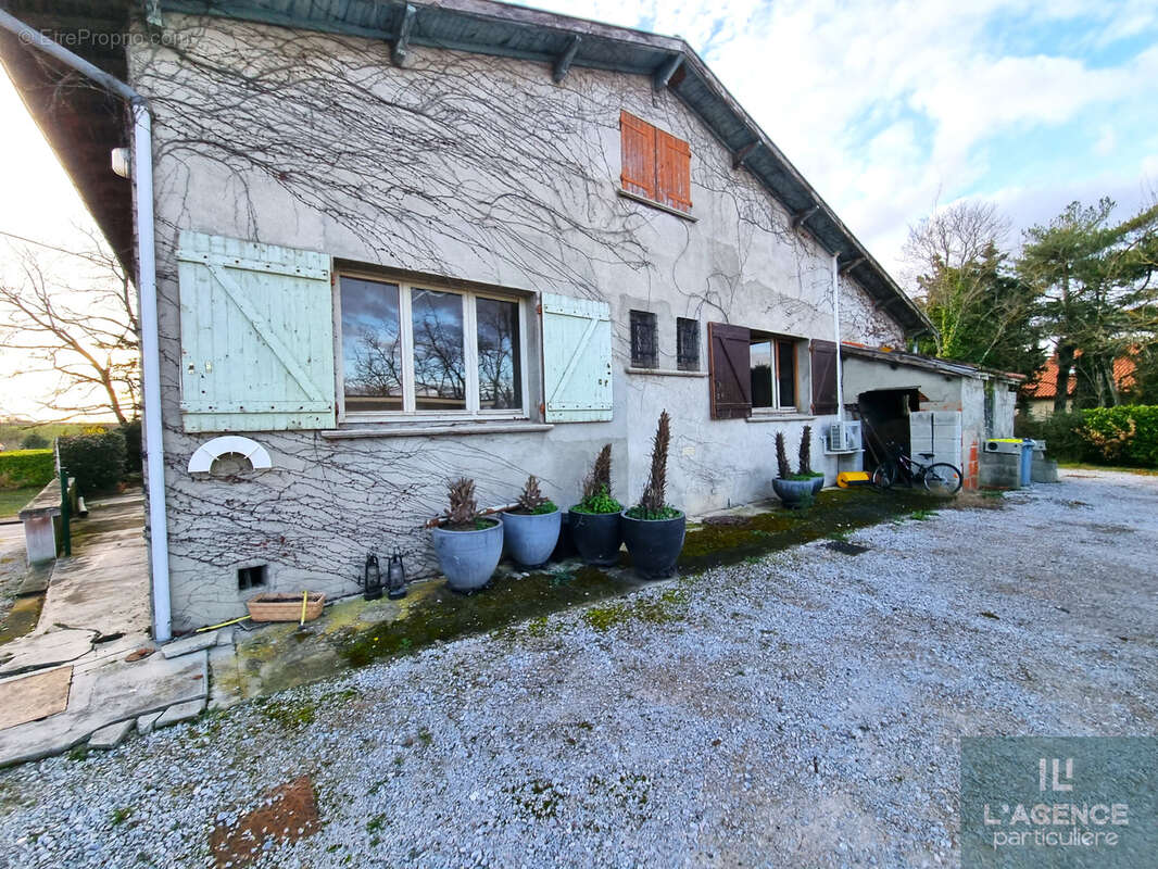 Maison à PECHABOU