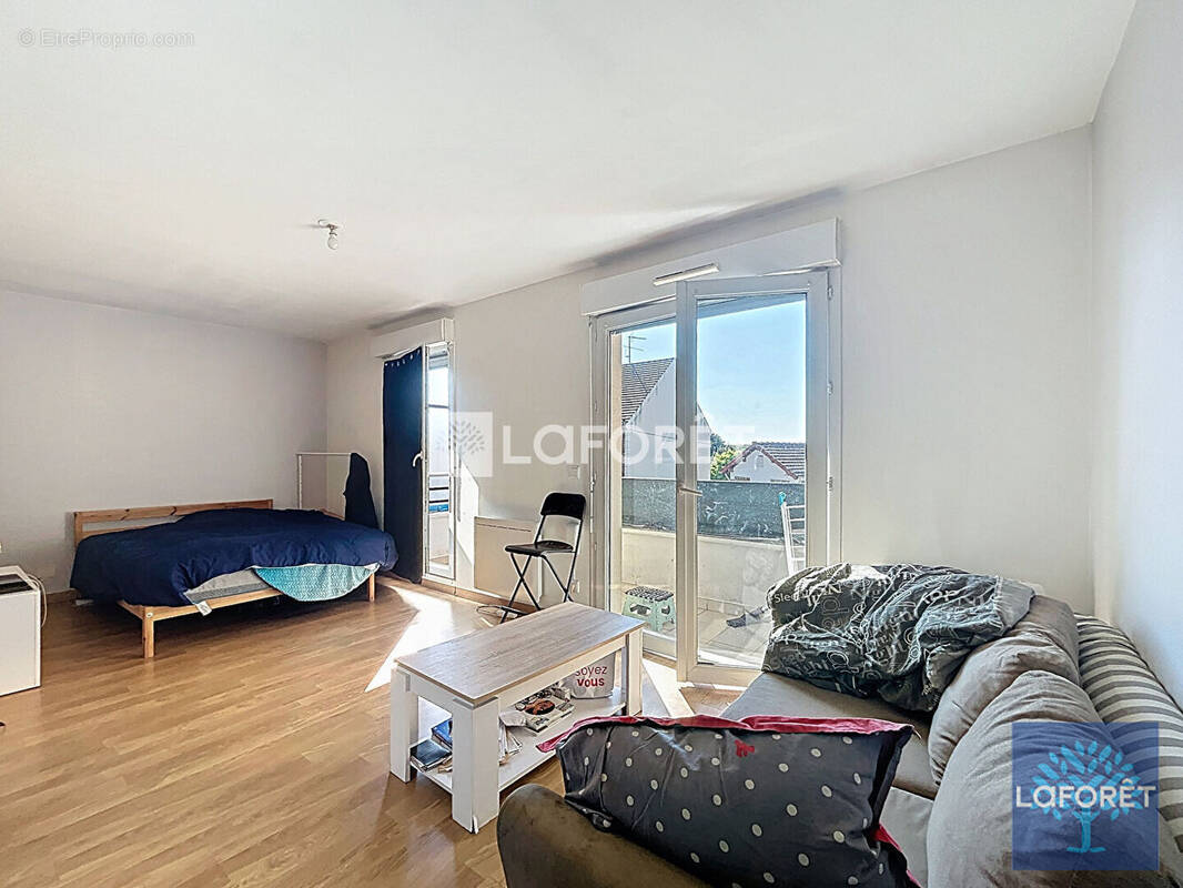 Appartement à VIGNEUX-SUR-SEINE
