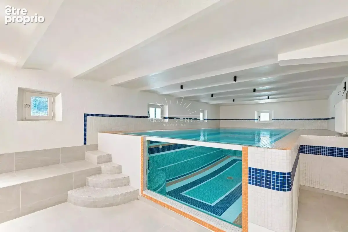 Cannes Basse Californie : Villa de caractère avec jardin, proche Croisette - photo 6