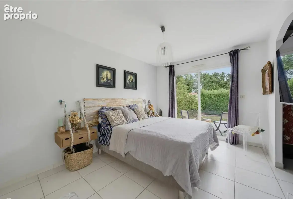Maison de 4 pièces de 124 m² à Teuillac - photo 6