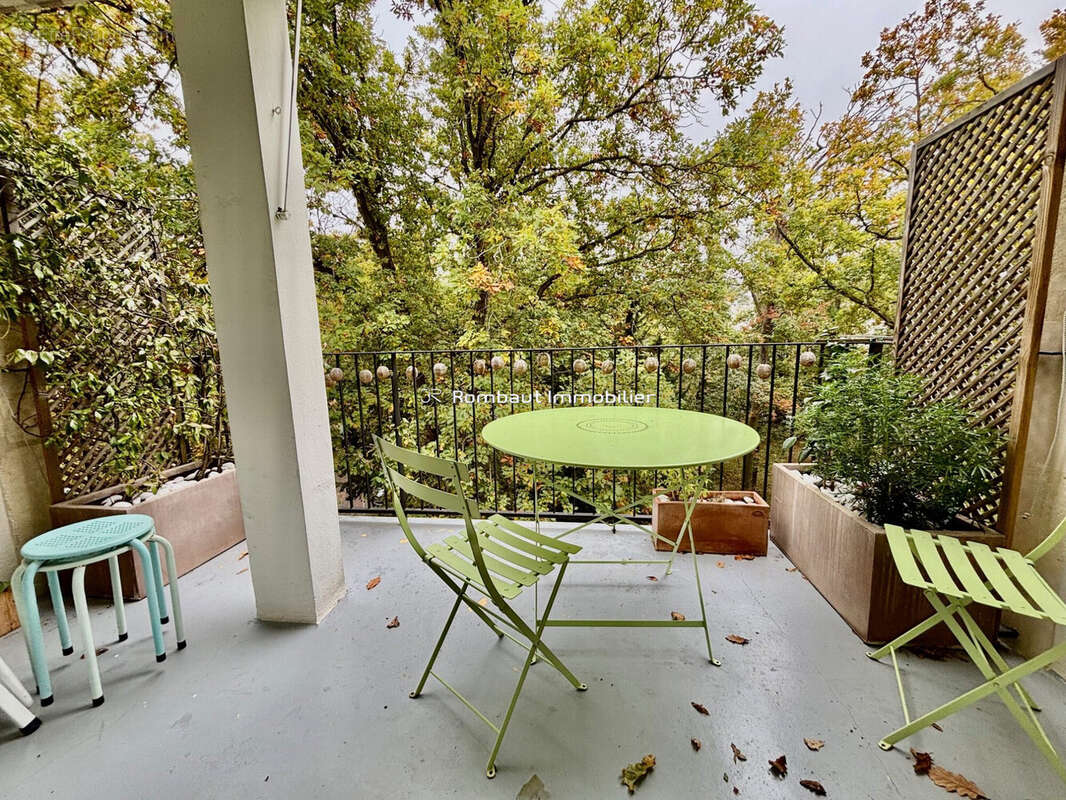 Appartement à LA CELLE-SAINT-CLOUD