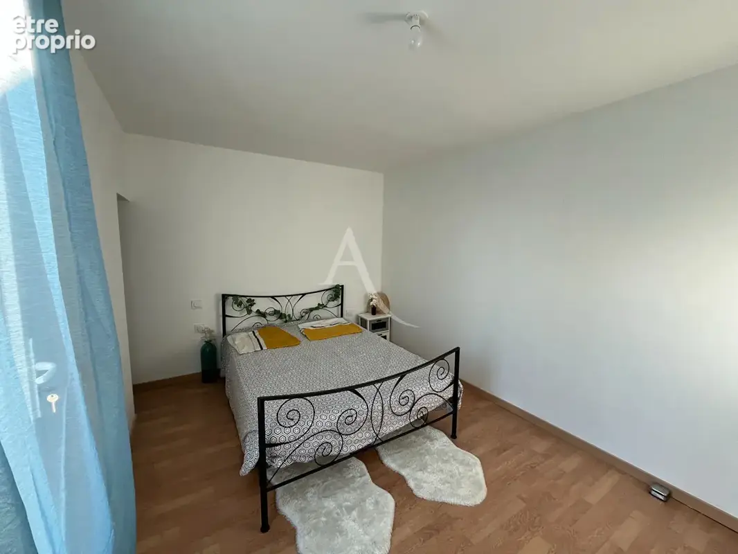Ensemble immobilier de deux maisons  à ST AVAUGOURD DES LANDES. - photo 10