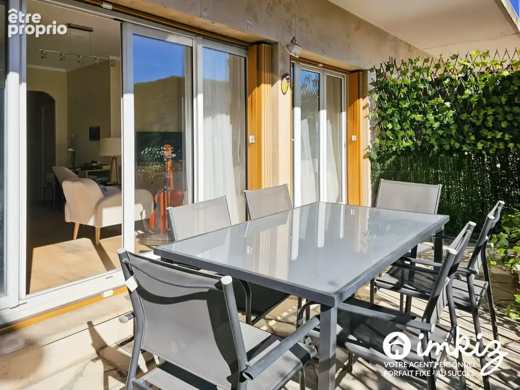 2 pièces traversant – terrasse & jardinet –parking - photo 8