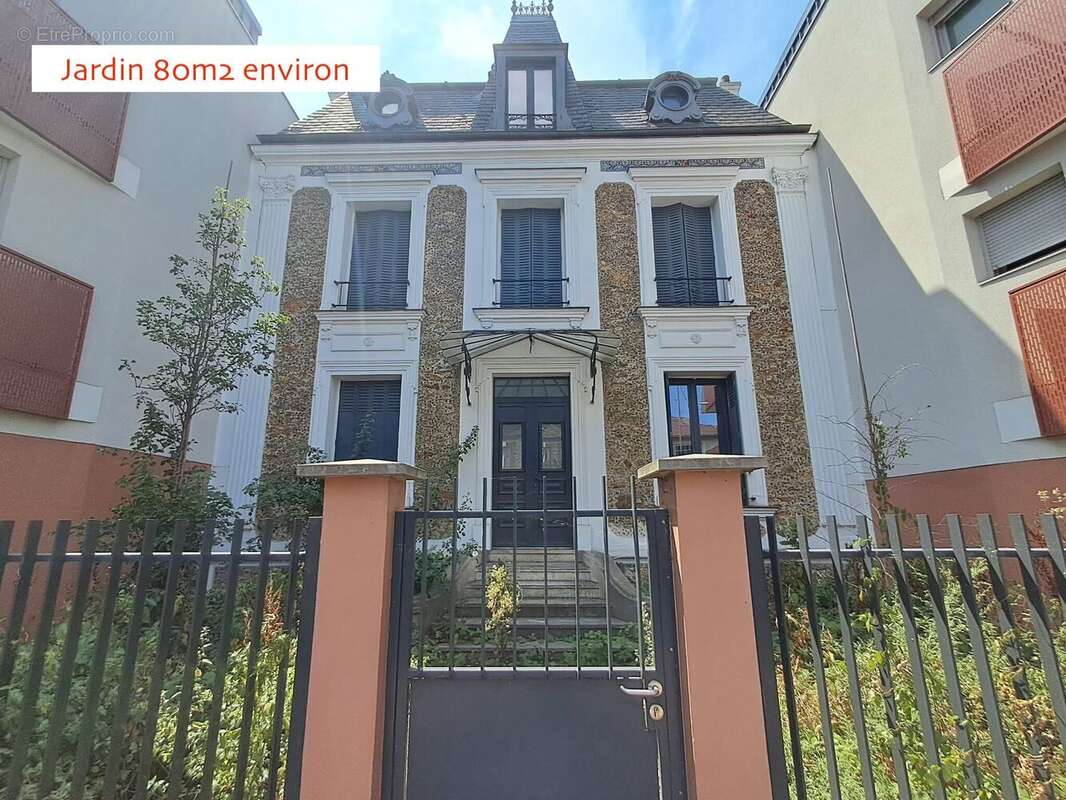 Maison 165 m² à Les Pavillons-Sous-Bois  - photo 2