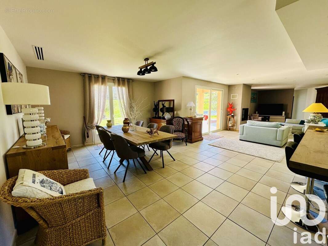 Photo 5 - Maison à TRELISSAC