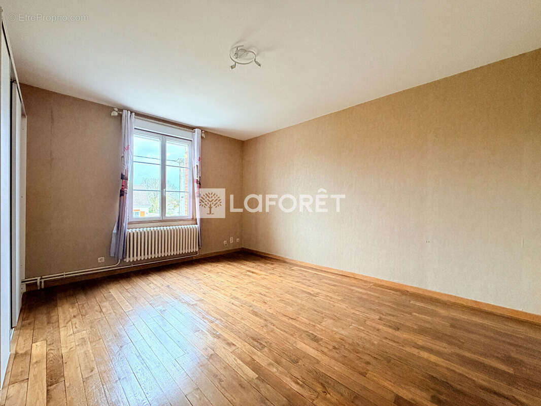 Maison à SAINT-JEAN-SUR-TOURBE