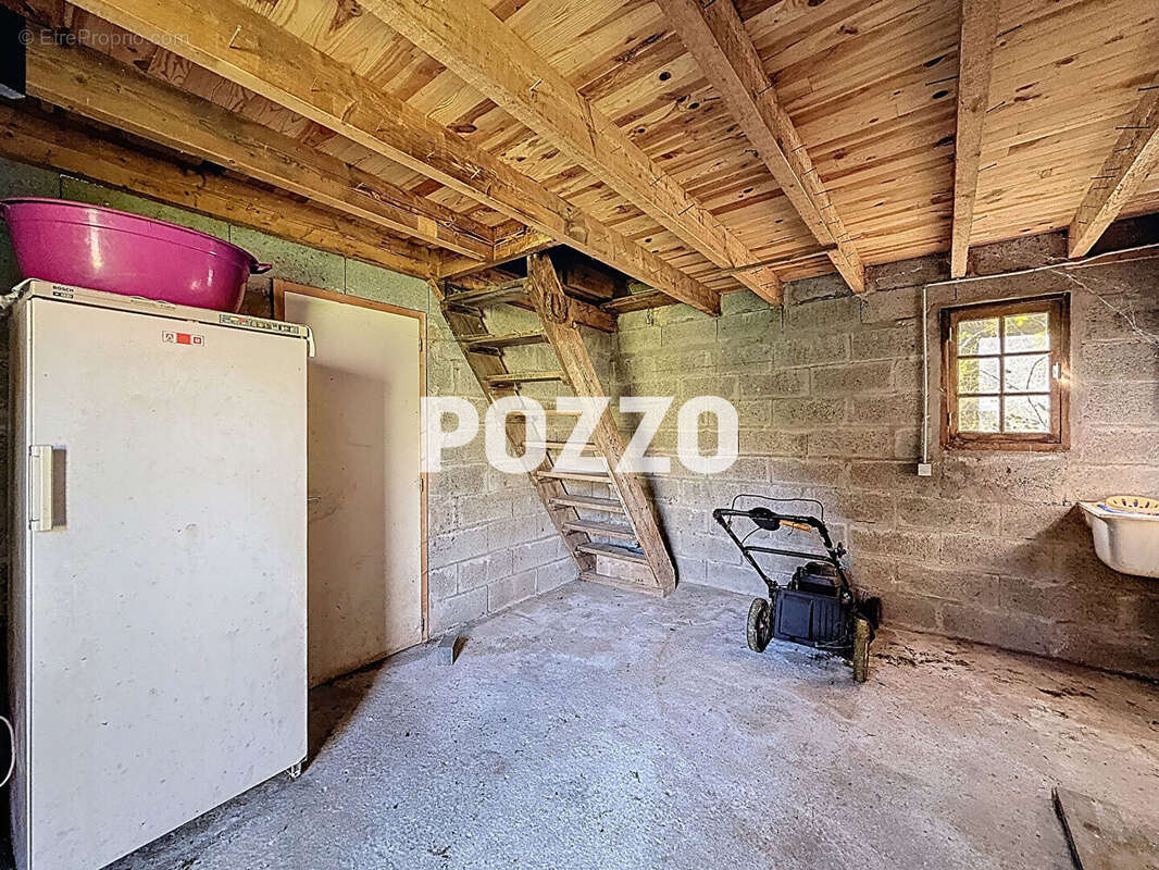 Maison de caractère 5 pièces avec jardin et dépendance - LE MESNIL - Terrain de 2494 m² - photo 18