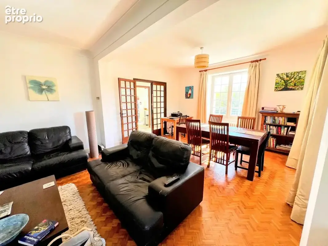 Belle propriété de 5 chambres avec piscine, jardin clos et arboré, à proximité de la Roque Gageac - photo 6