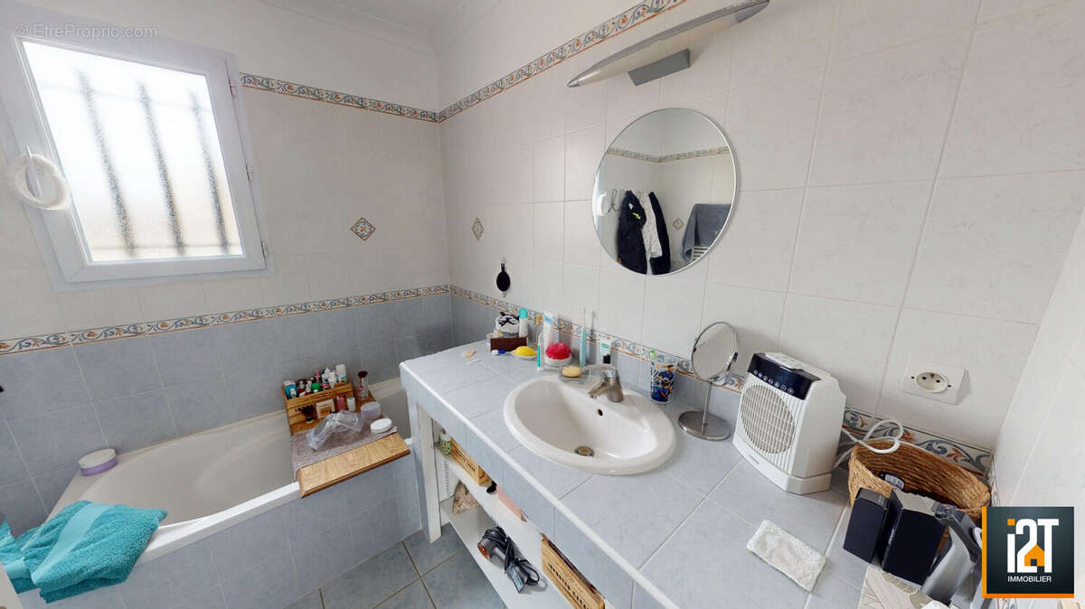 Maison à SAINT-GENIES-DE-MALGOIRES