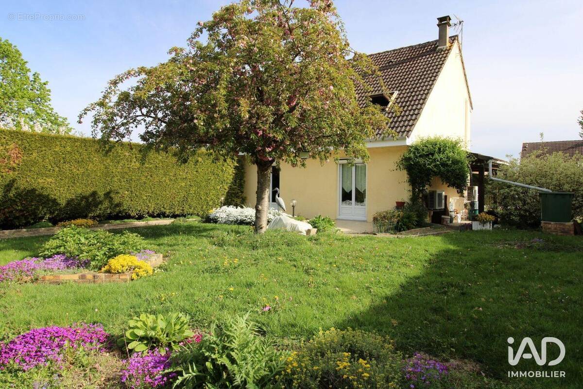 Photo 1 - Maison à BREVAL