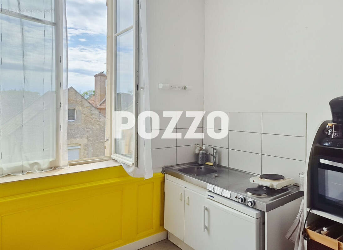 A Vendre, à  Bernières-sur-Mer (14)  Appartement Studio de caractère de 27 m² - photo 4