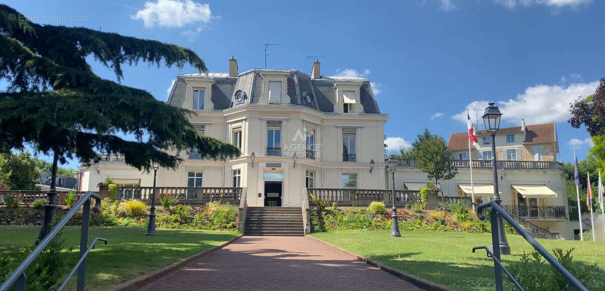 Maison à VIROFLAY