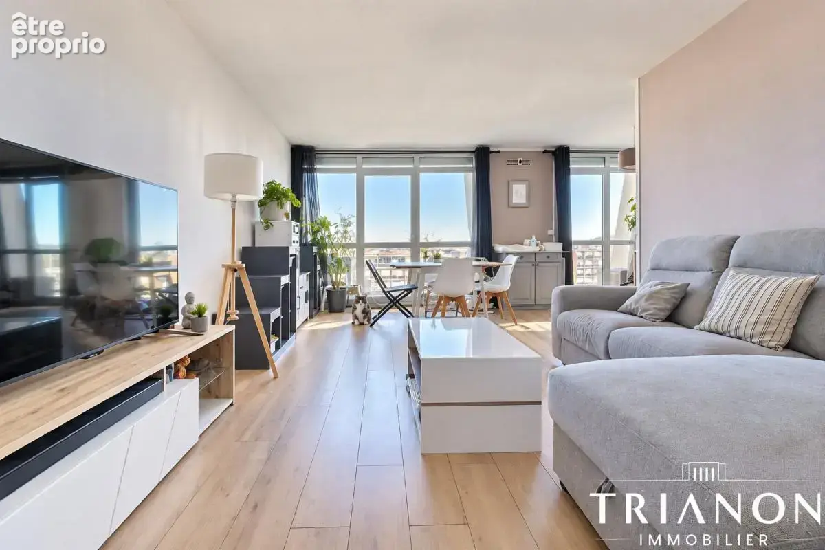 Photo Appartement à Plaisir au prix de 195 000€