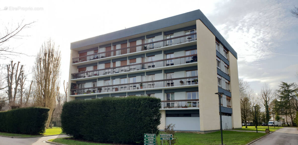 Appartement à BEAUVAIS