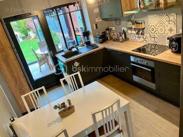 Maison à SAINT-MARTIN-BOULOGNE