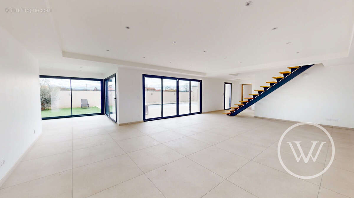 Maison à ANDREZIEUX-BOUTHEON