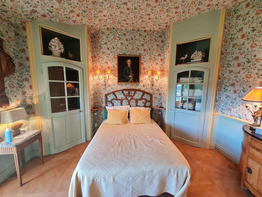 Maison à PORT-SAINTE-MARIE