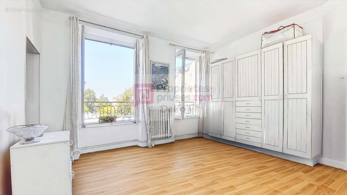 Appartement à VERSAILLES