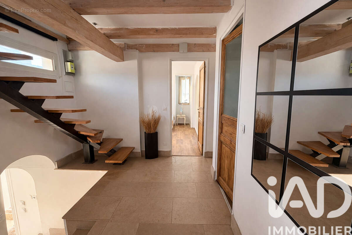 Photo 8 - Maison à AUBAGNE