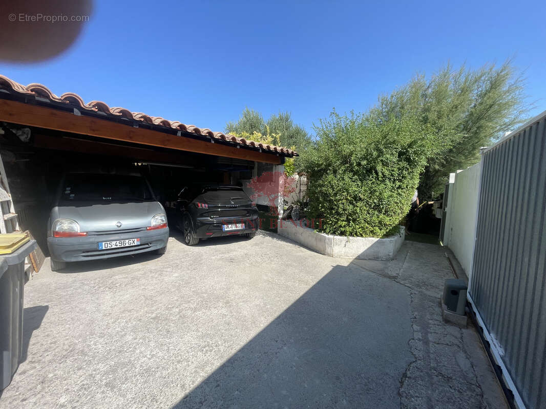 Gigean - villa t4 de plain pied avec piscine + appartement independant - photo 34