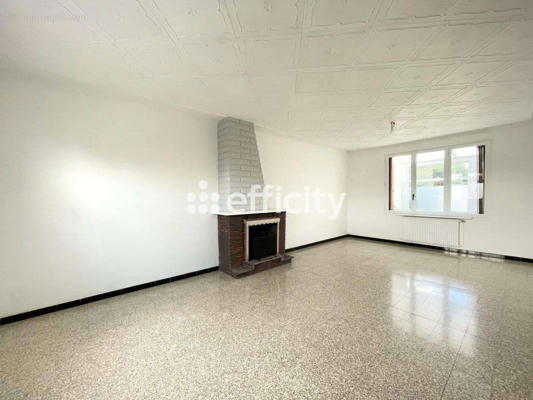 Maison à FACHES-THUMESNIL