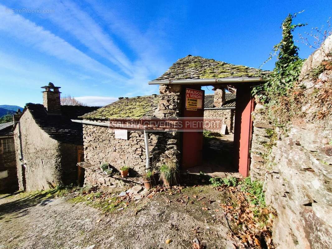 Maison à FLORAC