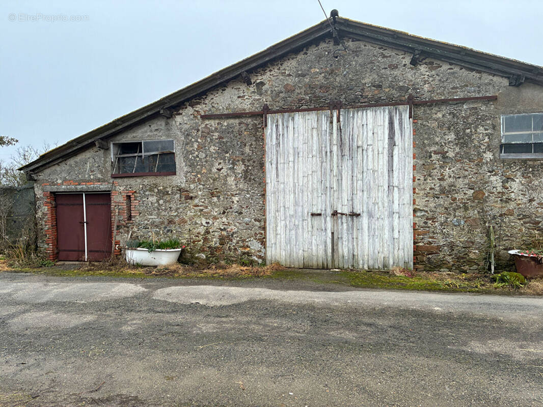 Maison à LA LIMOUZINIERE