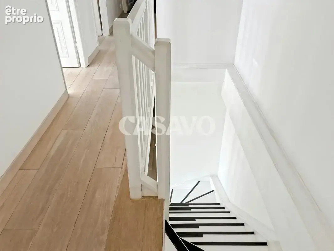 Vente Appartement 5 pièces de 106m² - 75013 Paris - photo 7