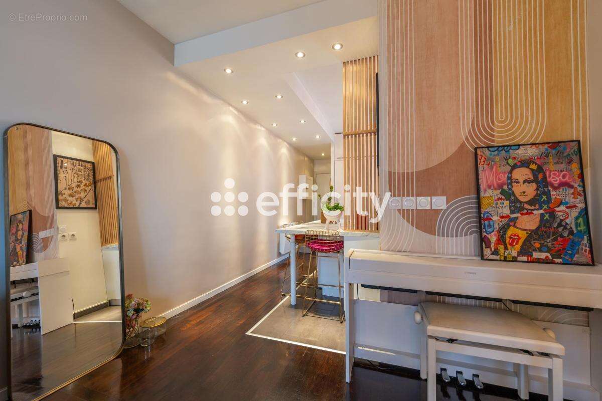 Appartement à SURESNES