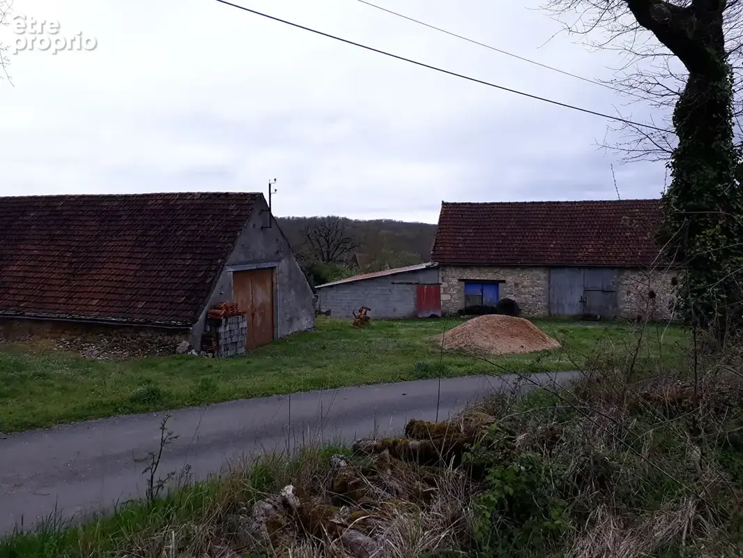 Propriété de caractère avec maison et dépendances sur 24 hectares dans le Lot - photo 19