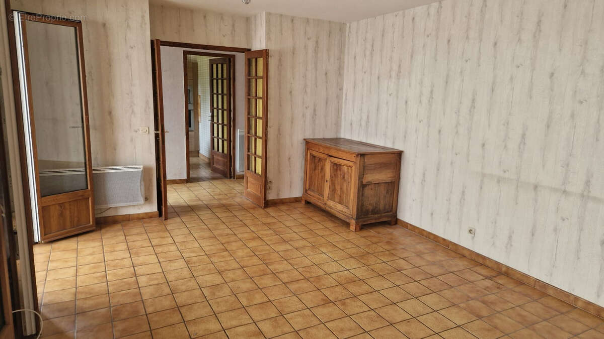 Maison à CHEVANNES